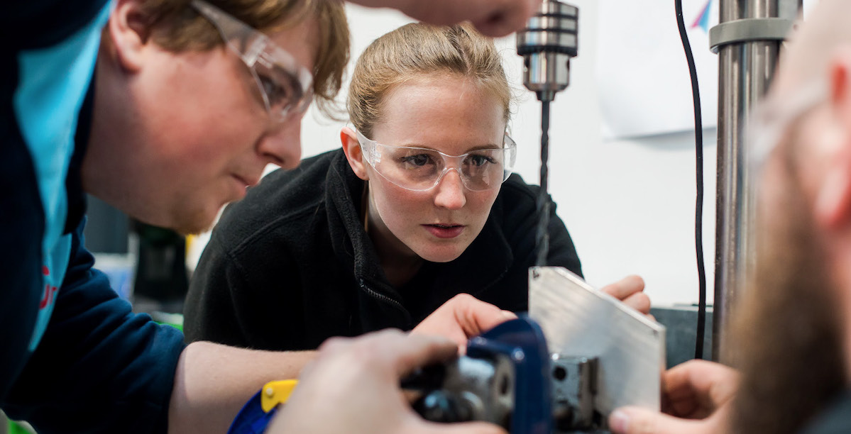 Engineering & Aircraft Maintenance